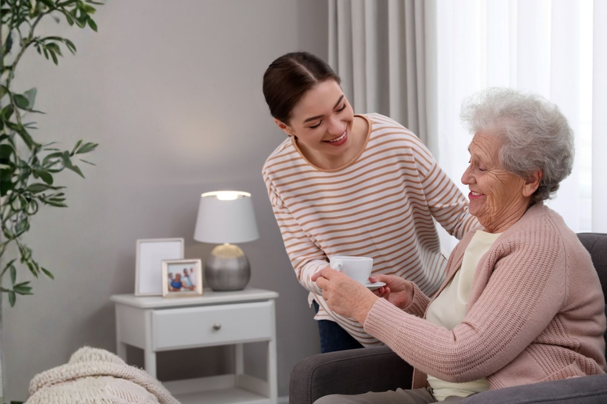 ALMC - woman and caregiver2